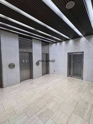 新橋の新橋２７ＭＴビル エレベーターホール1