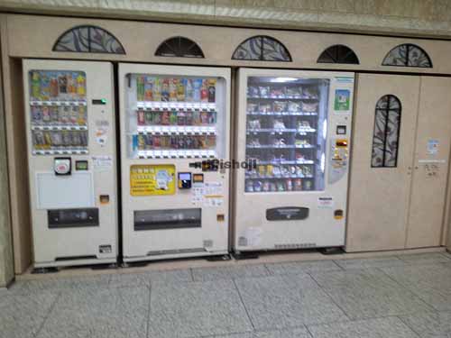 丸の内・大手町の新日石ビル エントランス1