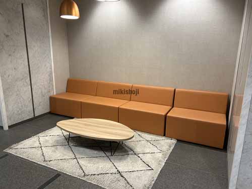 東品川のリバーサイド品川港南ビル エレベーターホール2