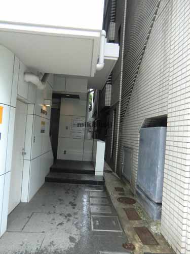芝シムラビル エントランス2