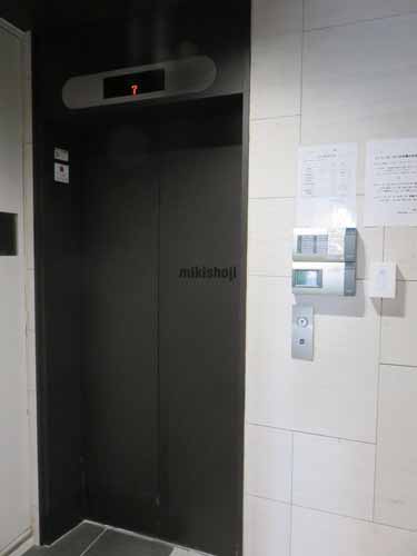 西五反田の五反田テックワン エレベーターホール1