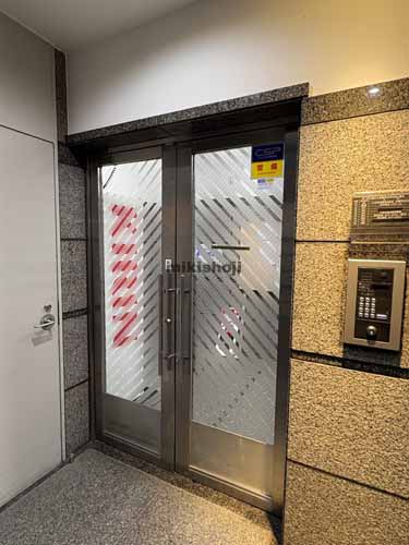 隼町・平河町の第２秩父屋ビル エントランス1