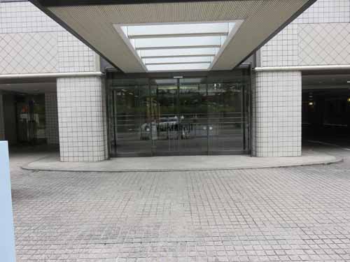 二番町・三番町・六番町の泉館文人通り エントランス2