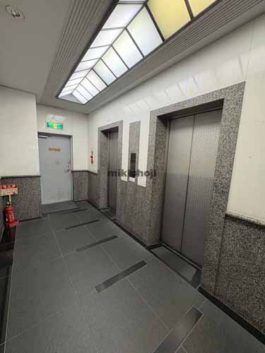 芝のクロスサイド田町ビル エレベーターホール1