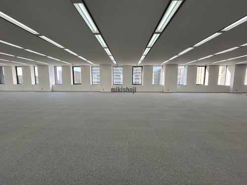 信濃町・南元町の信濃町煉瓦館 貸室内1