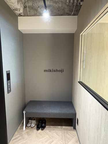 千駄ヶ谷のＭ．ＢＡＬＡＮＣＥ＋　ＪＩＮＧＵＫＩＴＡＳＡＮＤＯ セットアップ室内3
