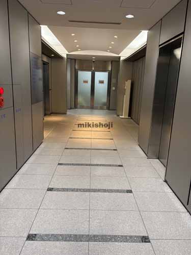 港南の品川インターシティフロントビル エントランス2