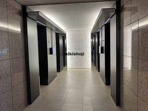 東品川の東京フロントテラス エレベーターホール1