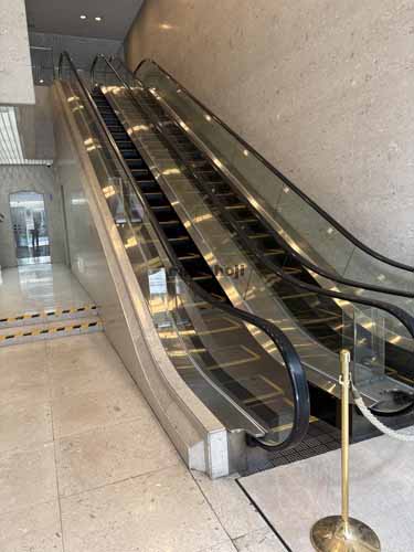 日本橋浜町のプラザＡＮＳビル エレベーターホール2