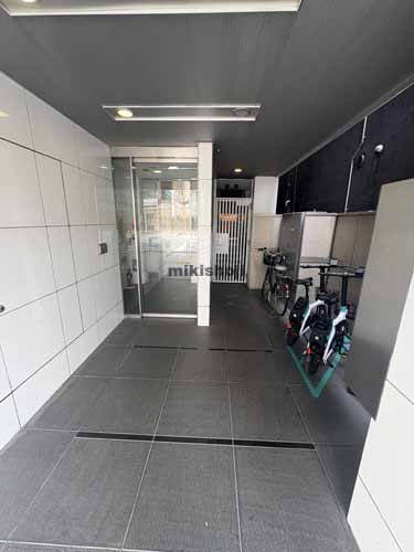 ＡＣＮ神田須田町ビル エントランス1