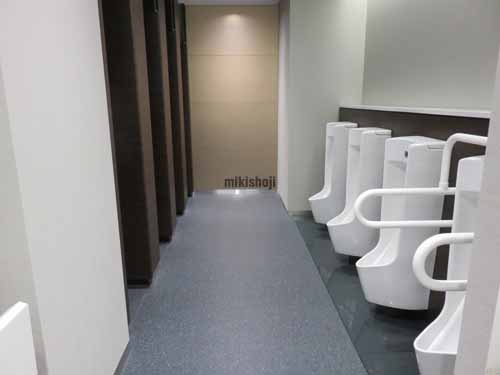西新宿の住友不動産新宿セントラルパークタワー 水回り4