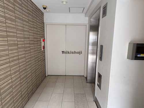 渋谷のミタケタワー エントランス1
