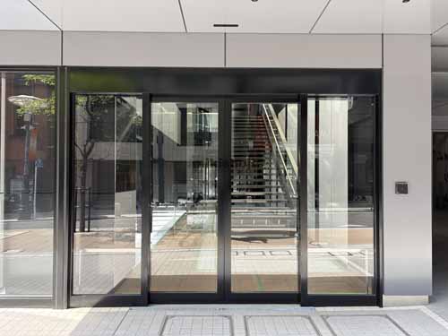 ＮＢＬ　ＡＲＫ　ＴＯＷＥＲ エントランス2