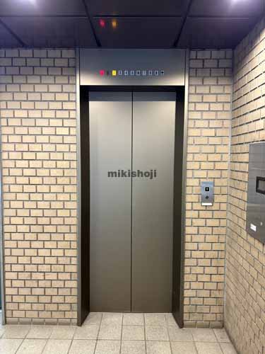 立川市の立川トーセイビルⅥ エレベーターホール3