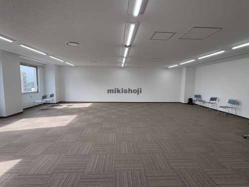 中央区の千葉ウエストビル 貸室内1