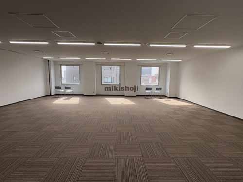 中央区の千葉ウエストビル 貸室内2